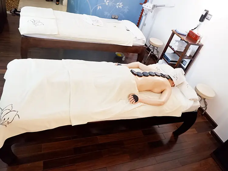 KL スパ ザ ミスト ドンコイ ホテル店