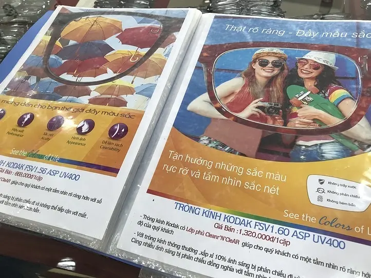 ホーチミンのローカル店で眼鏡を作ってみよう