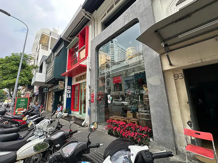 ザ・モンキーギャラリー ダイニング