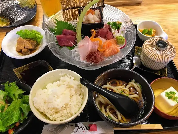 ホーチミンで本物の日本を、味わう～Chiyoda Sushi(ちよだ鮨)～