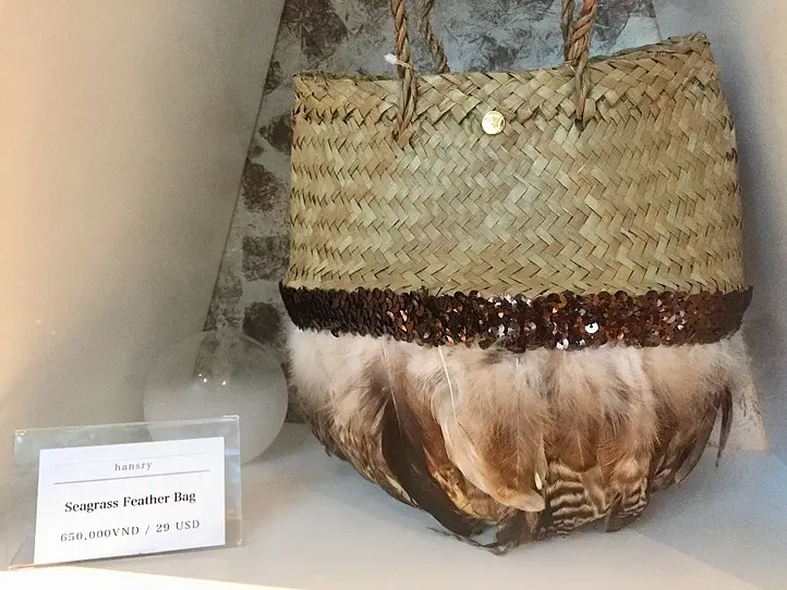 【2区】日本人デザイナーが手がけるカゴバッグ専門店〜Hansry Japan