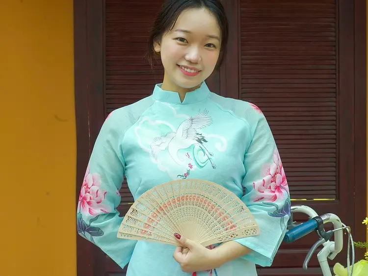 サイゴン・ブルー・トラベル