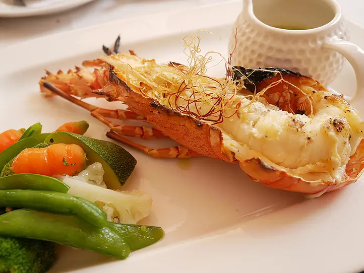 『東洋のパリ』ベトナムで食べる、フレンチ