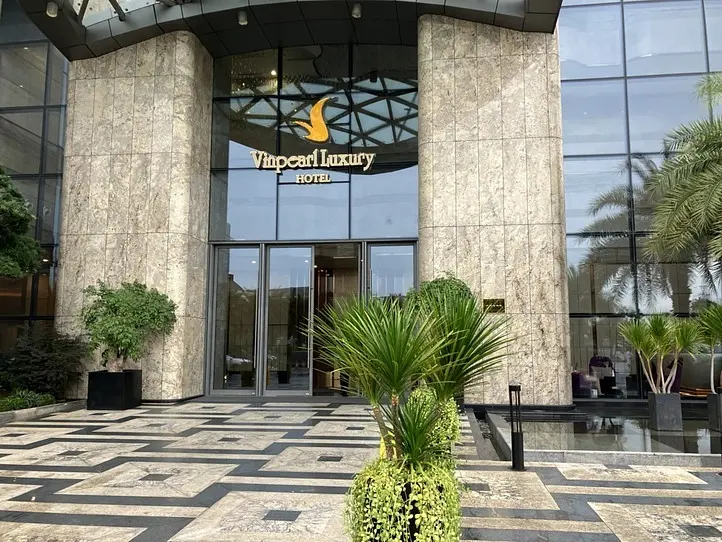 　66階からの眺め！「ビンパールラグジュアリーランドマーク81」のアフタヌーンティに行ってみた