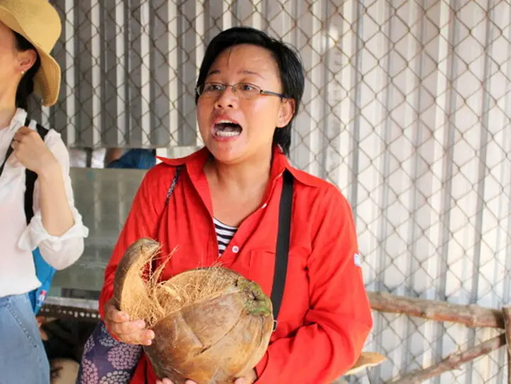 人気No1 ツアー、メコン川クルーズ＆クチ・トンネルに参加体験記