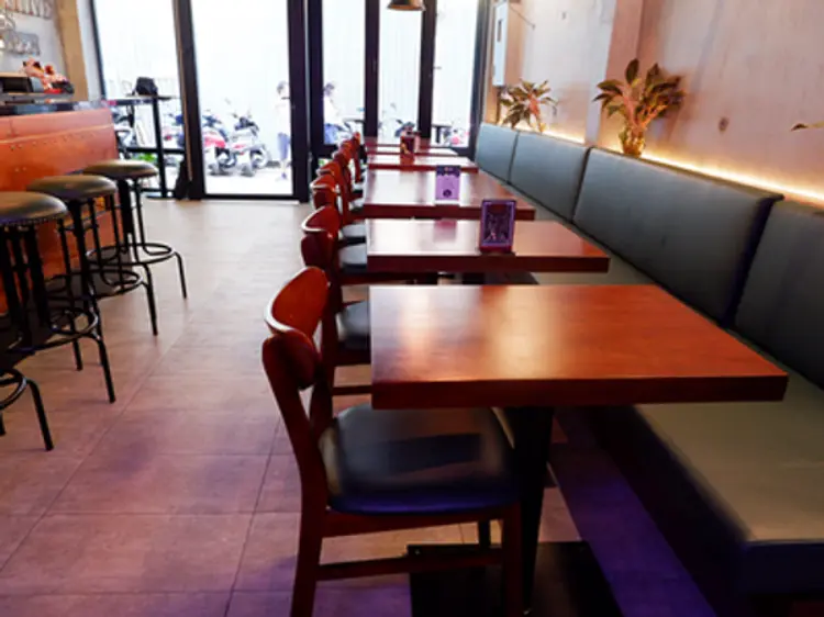 アールスクエア