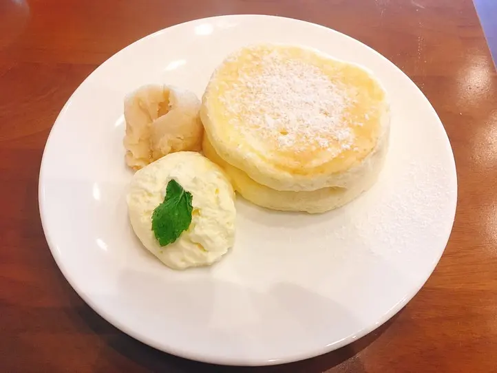 パンケーキとハヤシライスが食べられる日系カフェ「マテリアルカフェ（MATERIAL CAFE）」