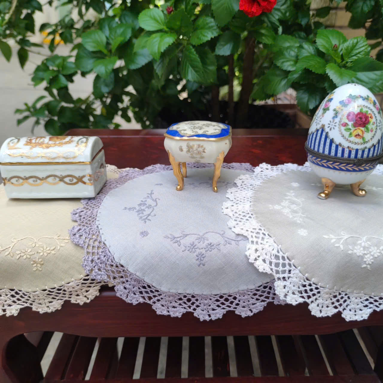 ハンドメイド　ドイリー