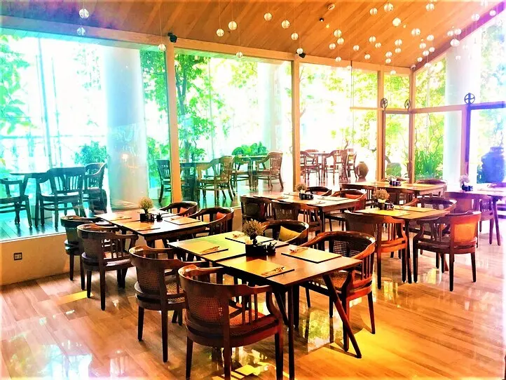 ホーチミンの5ツ星ホテルの穴場カフェ２店