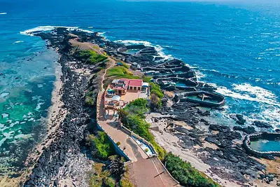 プークイ島 image