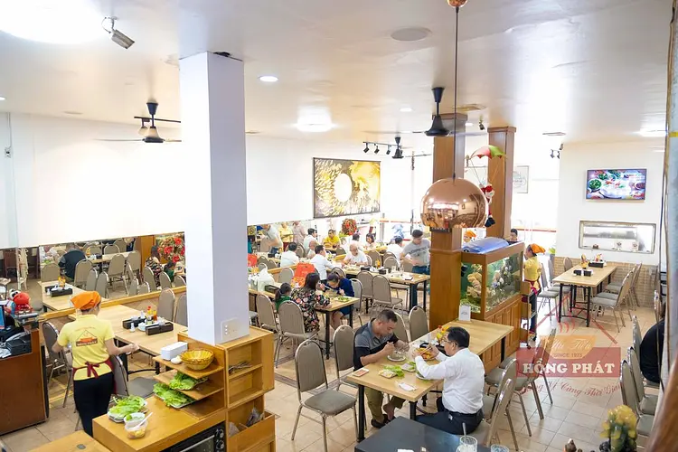 フー・ティウ・ホン・ファット