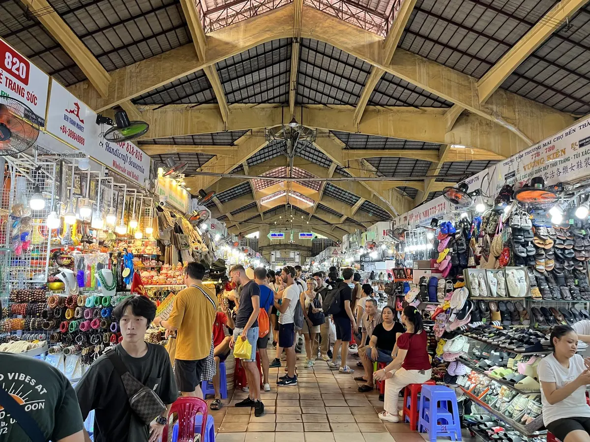 となりのサイゴン｜市場の値段は誰が決める？外国人価格と値段交渉の考え方