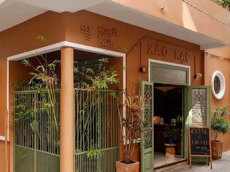 サオサク カフェ＆プランツ