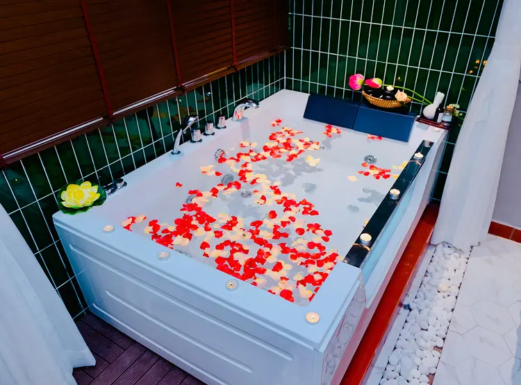 日本人旅行者に愛され続ける、安心のスパ体験。あなただけのリトリートで贅沢な時間を・・・。