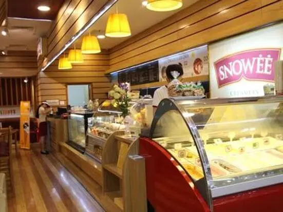 スノウウィ・カフェ