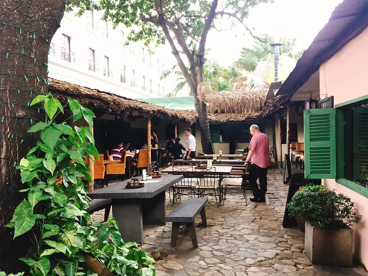 2区のお洒落なレストラン「Mekong Marchant（メコン・マーチャント）」