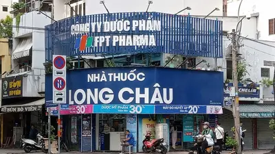 ホーチミンの街歩きで役立つベトナム語看板10選｜CƠM・GIẶT ỦI・SỬA XEの意味を解説