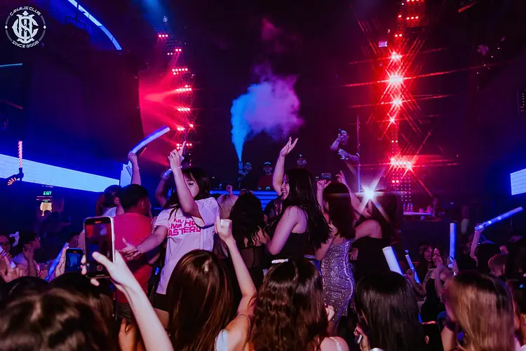 カナリスクラブ