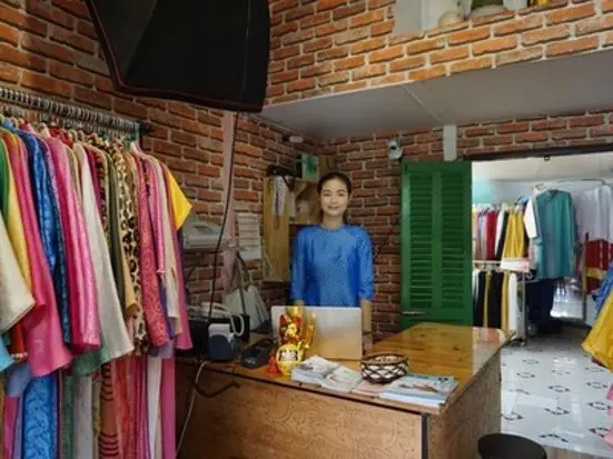 アオザイシルクスタジオ