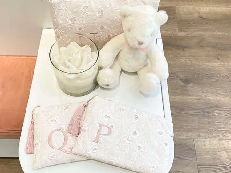 カトリーヌ・ドゥノアール・メゾン