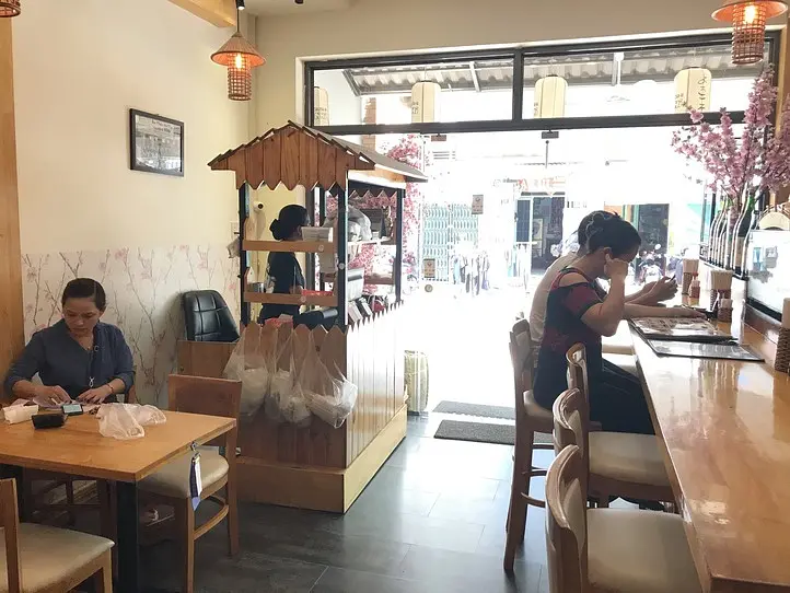 ホーチミンで日本食が食べたくなったら！家族連れにおすすめの寿司屋〜Sushi NHi