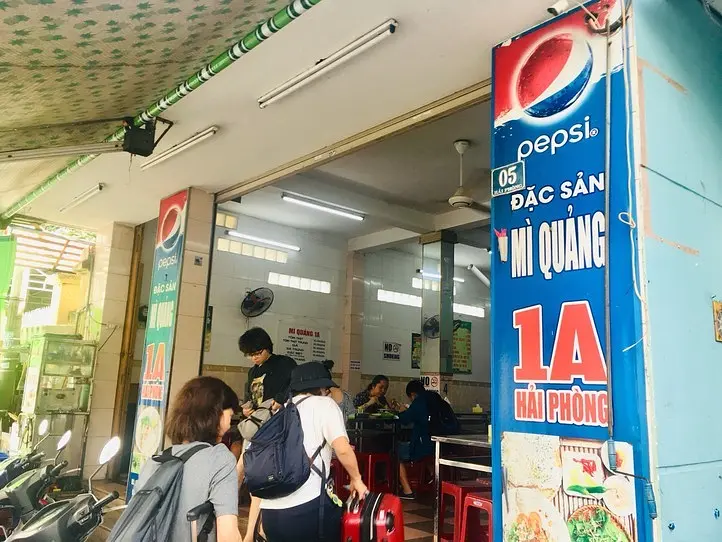 ダナンの2大名物料理と、おすすめレストラン