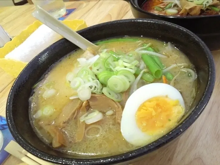 サカイヤ・ミー・ラーメン