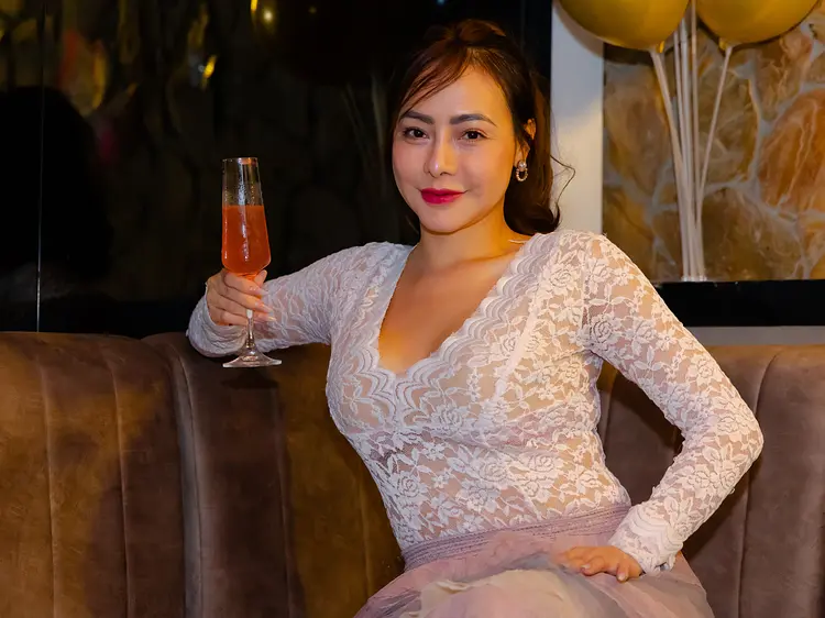 NOSTALGIA Lounge by Yu 「YU LOUNGE Premium」