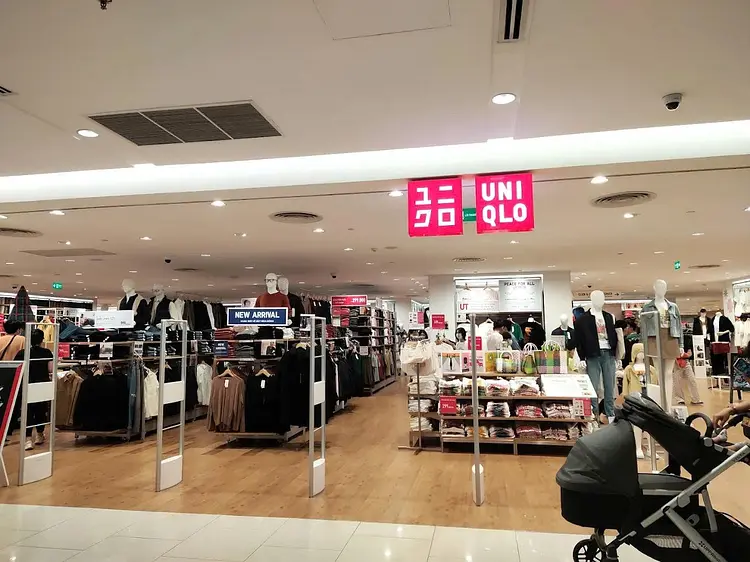 UNIQLO ・サイゴンセンターテン