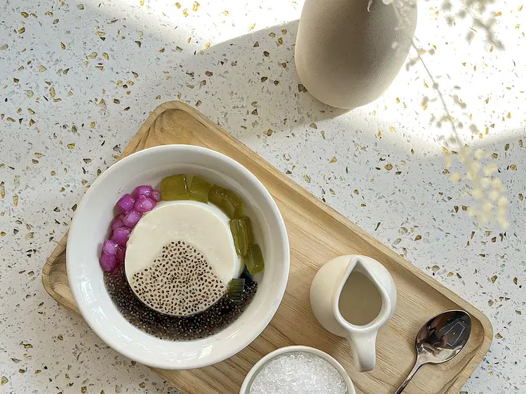 チ・ホア・ ベジタリアン