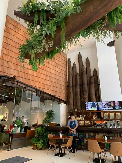 ザ・ミスト・ドンコイホテル (THE MYST DONG KHOI)