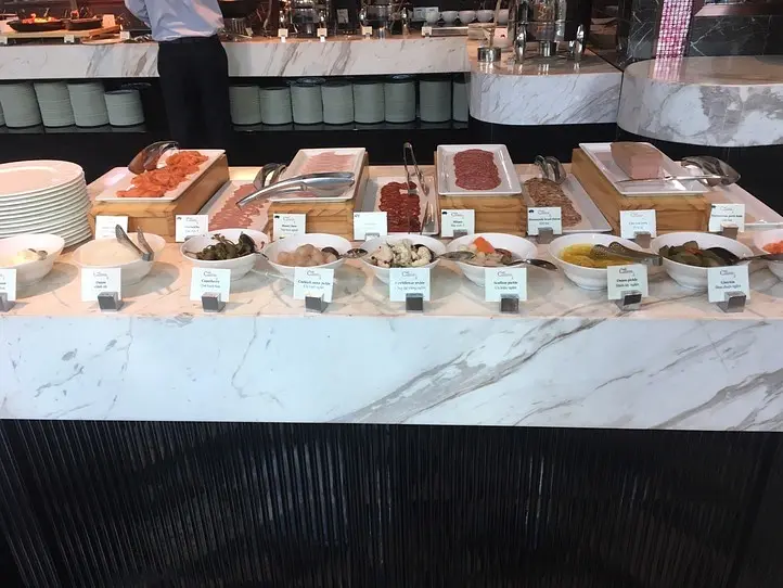 ホーチミンの一等地、ドンコイ通りに佇む超高級ホテル「ザ・レヴェリー・サイゴン」