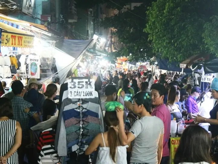 ホーチミン最大のナイトマーケットに行こう！