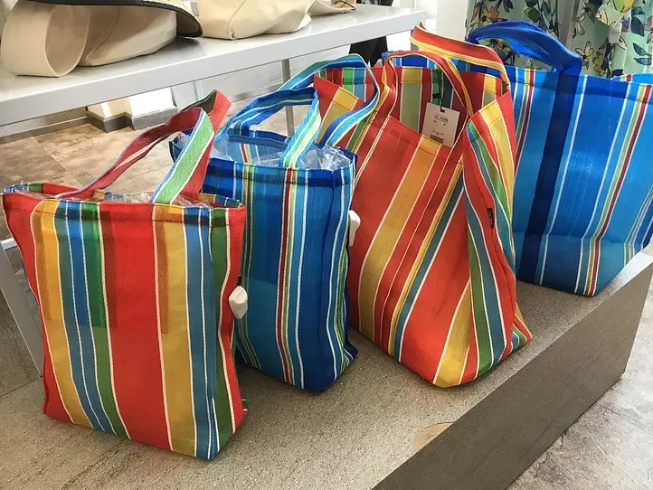 ベトナム人女性の人気NO.1！ローカルショップで服選び〜LIBE