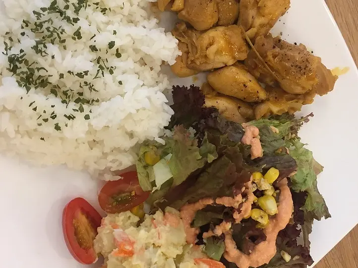 ホーチミンでアロハ気分！のレストラン