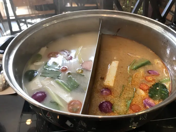 東南アジア・ホーチミンでピリ辛のタイ料理を食べよう！〜Thai Blah Blah