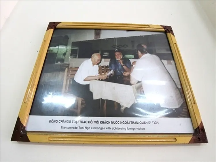 ビン・スープショップ