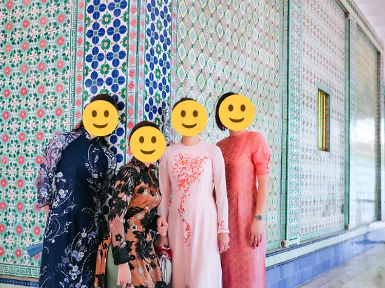 サイゴン・ブルー・トラベル