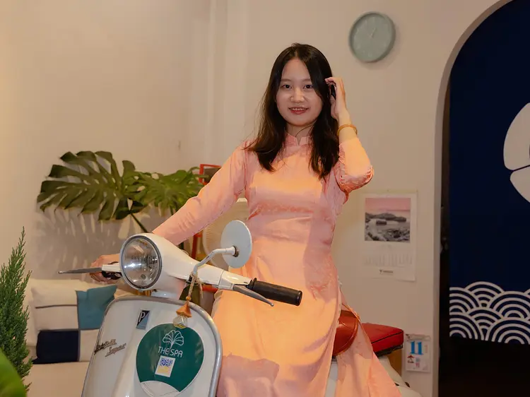 ザ・スパ・サイゴン (アオザイ)