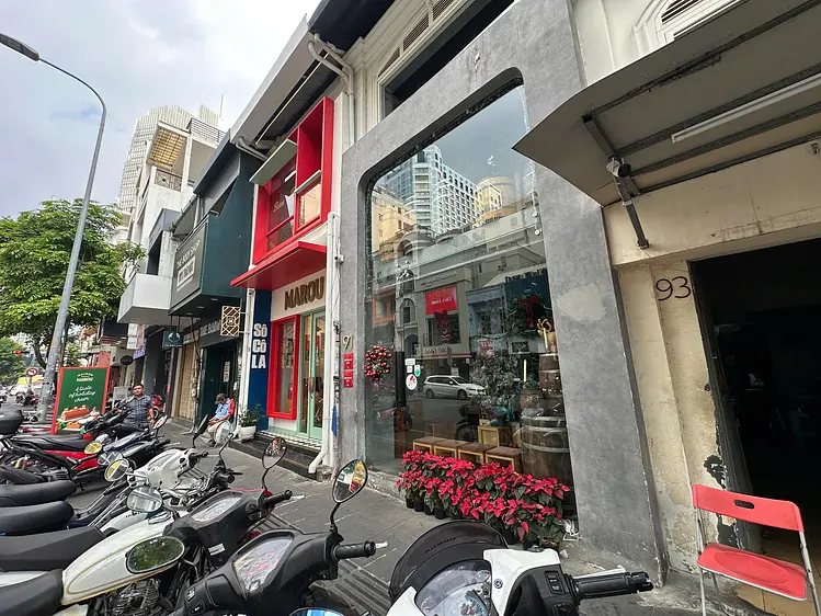 ザ・モンキーギャラリー ダイニング