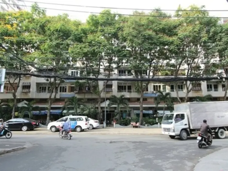 本格鉄板焼き専門店・広島お好み焼きー夢鉄希（ムテキ）