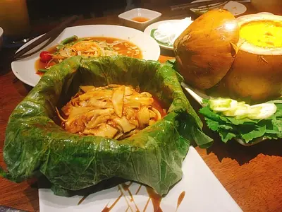 ベトナムのベジタリアン料理を食べよう〜「...humラウンジ＆レストラン」〜