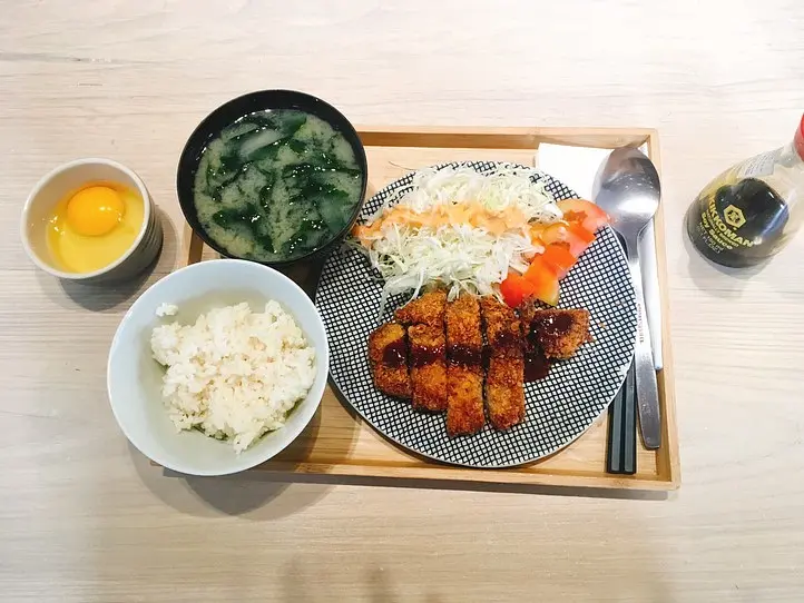 1区のはずれの静かな日系カフェ「Social House（ソーシャルハウス）」