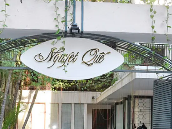 スパ・グエット・クエ