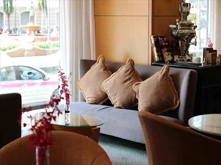 カフェ・ドゥ・オペラ