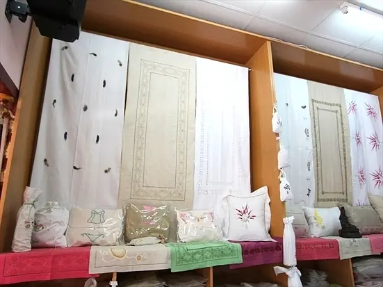 ハー・フン・スーベニア・ショップ