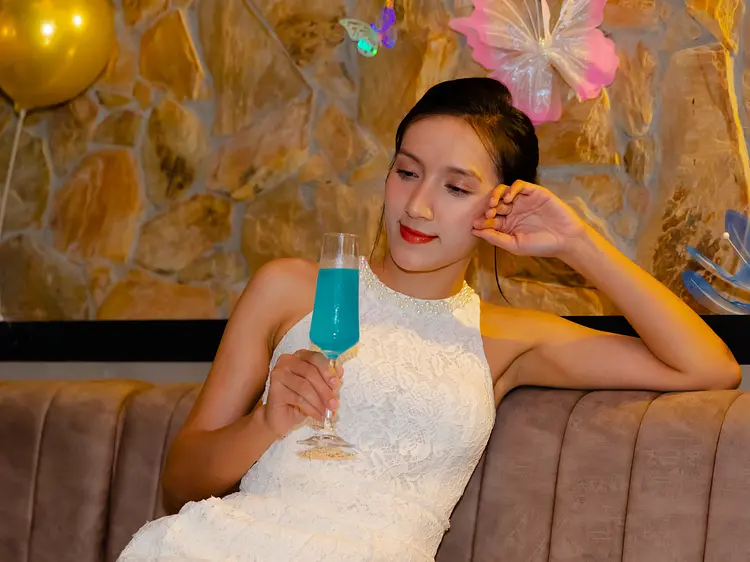 NOSTALGIA Lounge by Yu 「YU LOUNGE Premium」