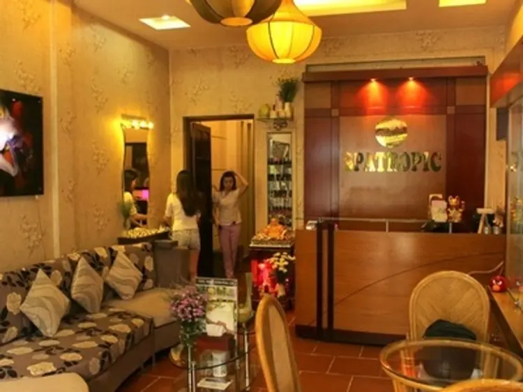 ニュー・スパ・トロピック