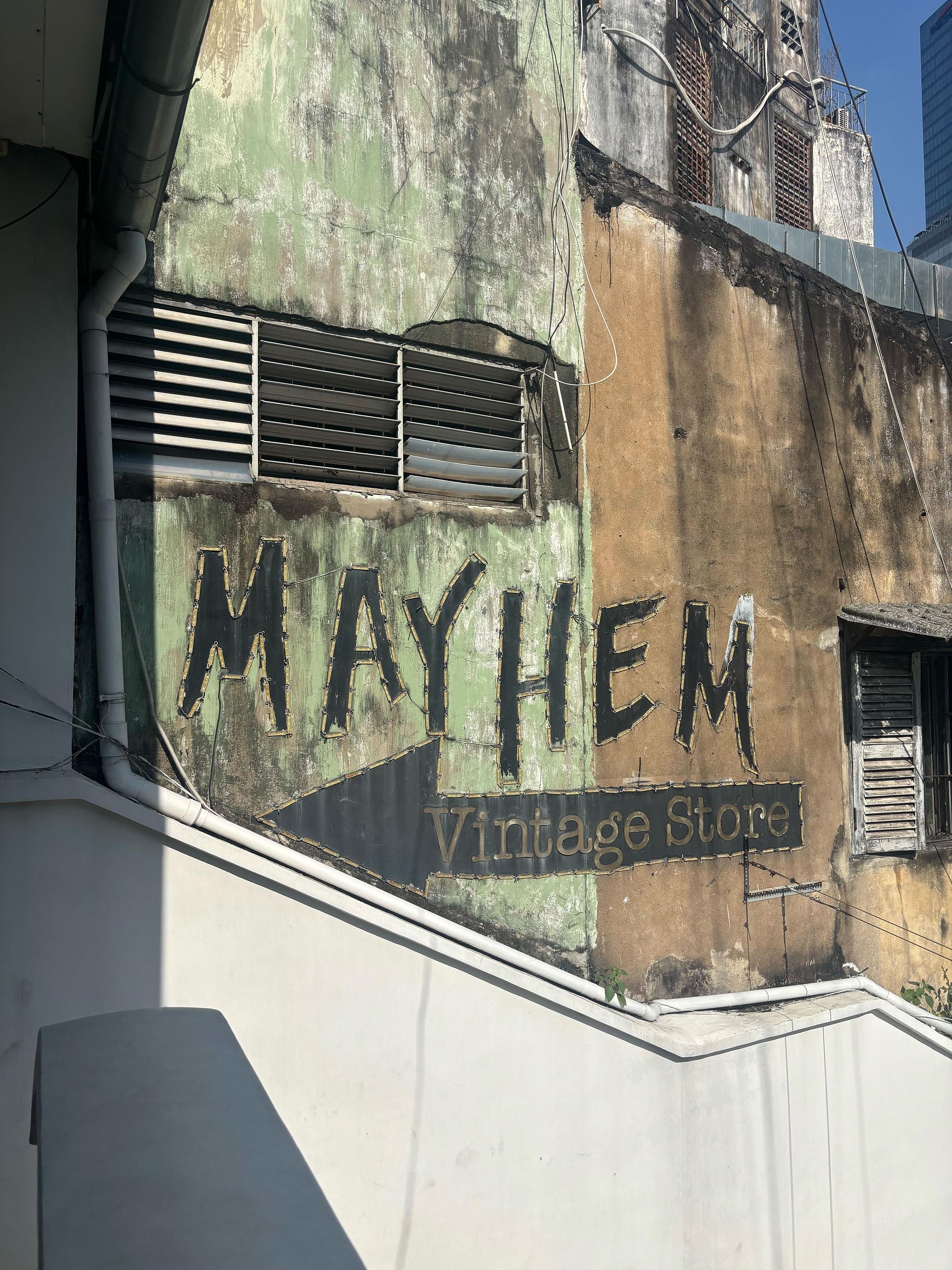 ホーチミン・ヴィンテージツアー〜1点モノの古着探しとオリジナルTシャツ作り〜