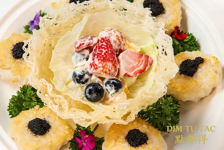 ディム・トゥ・タック